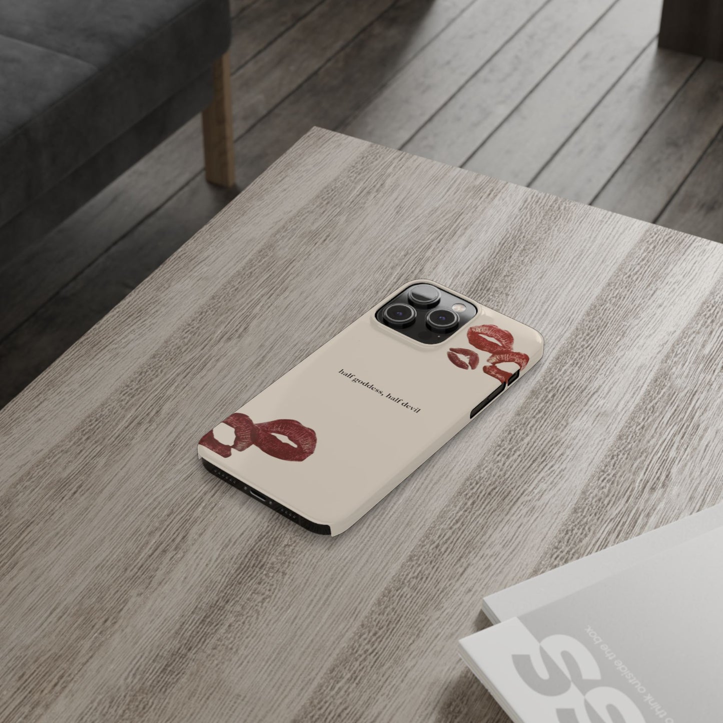 Husă — Half goddess, Half devil